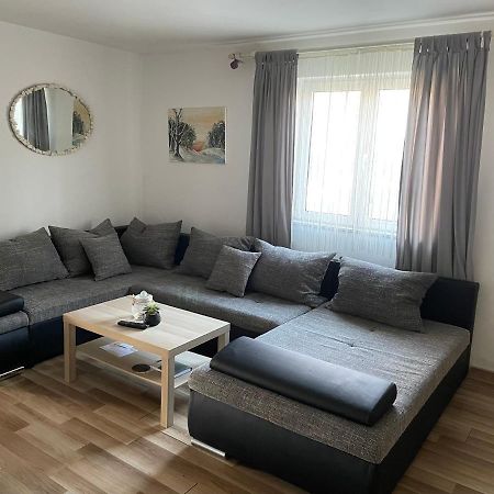 Apartments Toma Kaštela Exteriör bild